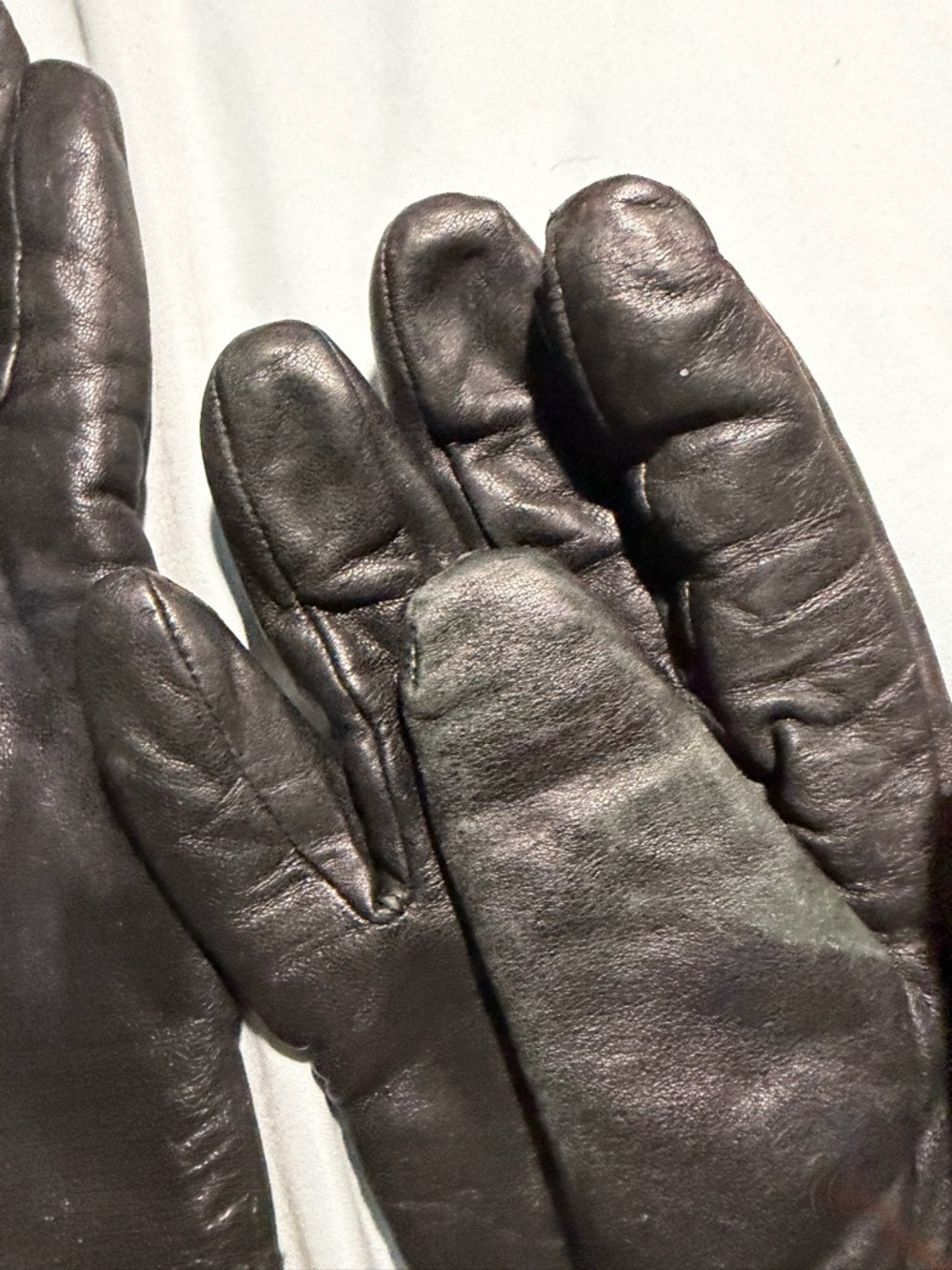 🌧️3M Thinsulate Black Leather Gloves - Picture 4 of 6